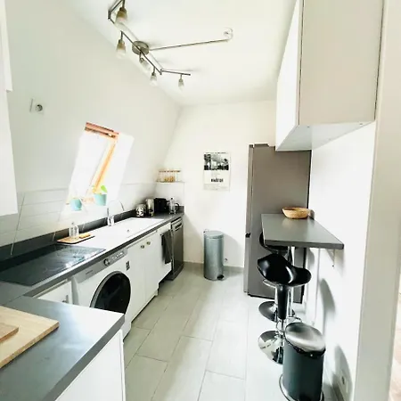 - Martyrs Apartment *